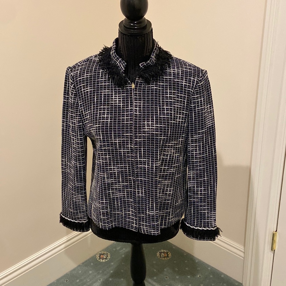 Vintage St. John jacket. Excellent condition